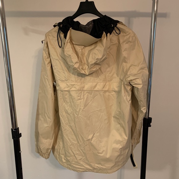 Orvis sporting waterproof rain jacket - Picture 2 of 3